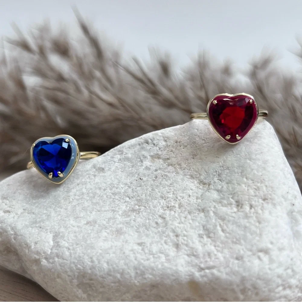 Amour Rings Collection - Picture 5 of 12